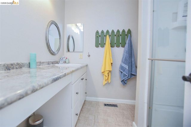 5545 Drakes Ct, Discovery Bay, CA 94505