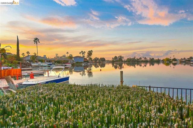 5545 Drakes Ct, Discovery Bay, CA 94505