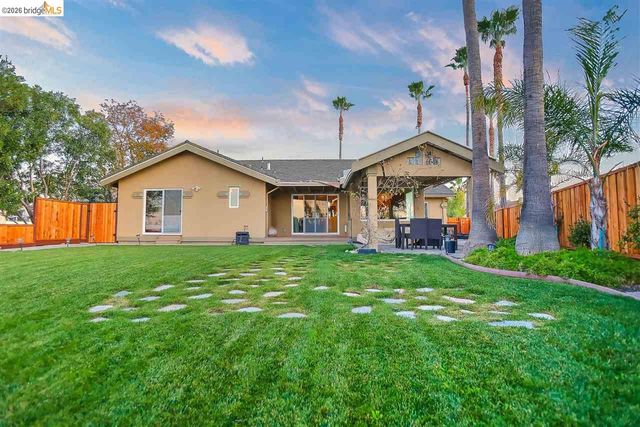 5545 Drakes Ct, Discovery Bay, CA 94505