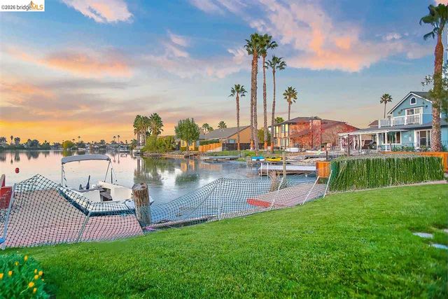 5545 Drakes Ct, Discovery Bay, CA 94505
