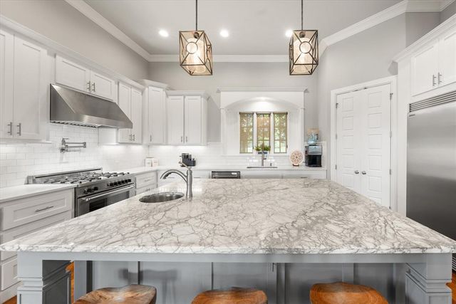 2654 S Loblolly Lane, Edmond, OK 73012