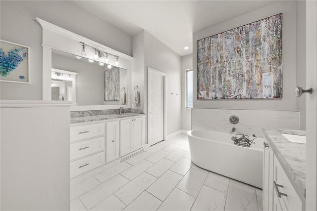 2654 S Loblolly Lane, Edmond, OK 73012