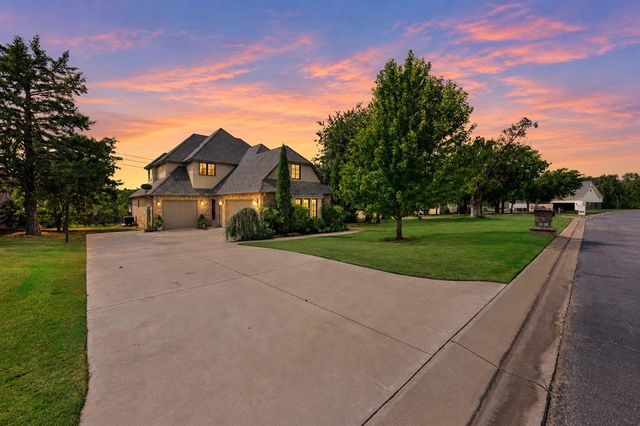 2654 S Loblolly Lane, Edmond, OK 73012