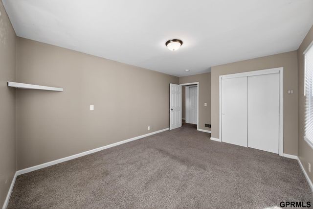 4514 Camden Avenue, Omaha, NE 68104