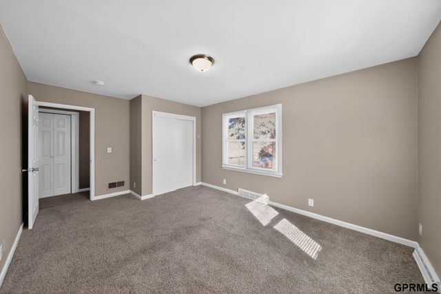 4514 Camden Avenue, Omaha, NE 68104