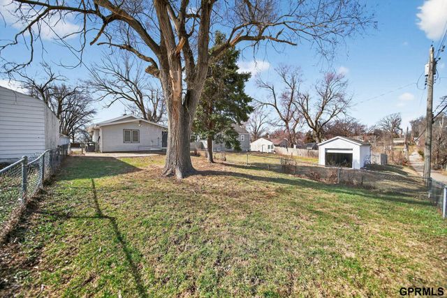 4514 Camden Avenue, Omaha, NE 68104