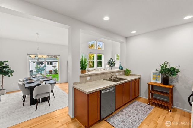 990 Ebbets Drive SW, Tumwater, WA 98512