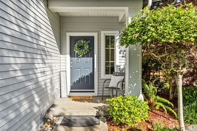 990 Ebbets Drive SW, Tumwater, WA 98512