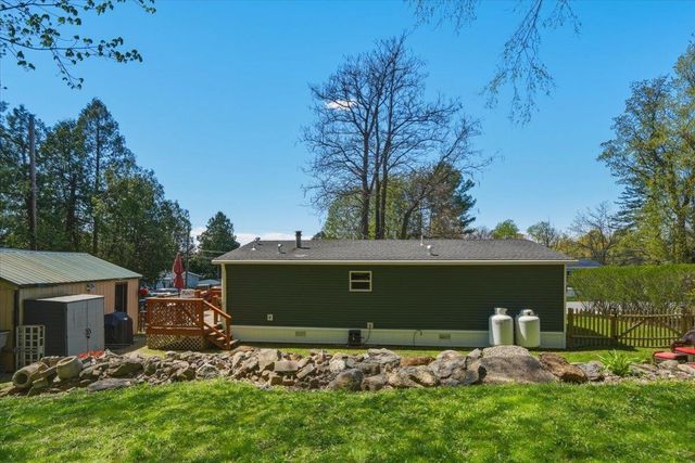 737 Porterwood Drive, Williston, VT 05495