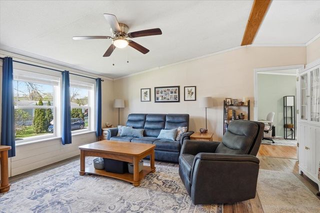 737 Porterwood Drive, Williston, VT 05495