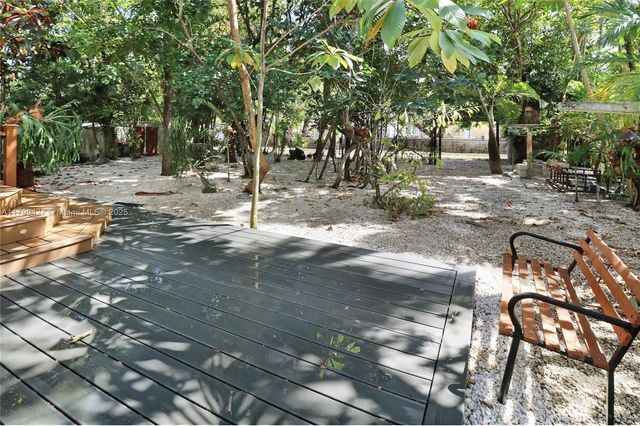 550 Quail Ave1, Miami Springs, FL 33166