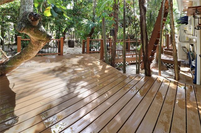 550 Quail Ave1, Miami Springs, FL 33166