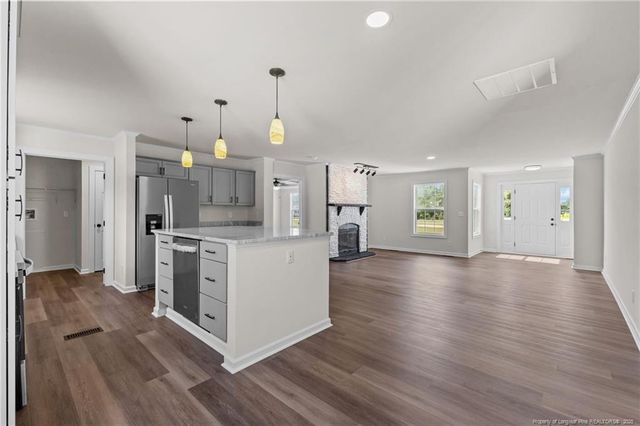 189 Little Coharie Lane, Roseboro, NC 28382