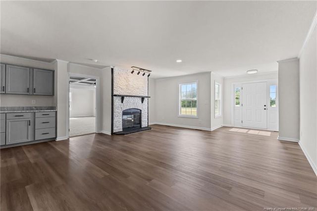 189 Little Coharie Lane, Roseboro, NC 28382