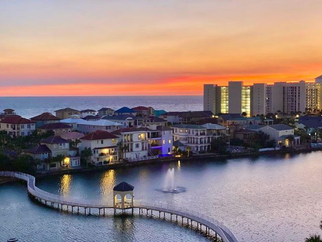 970 E Hwy 98 806, Destin, FL 32541