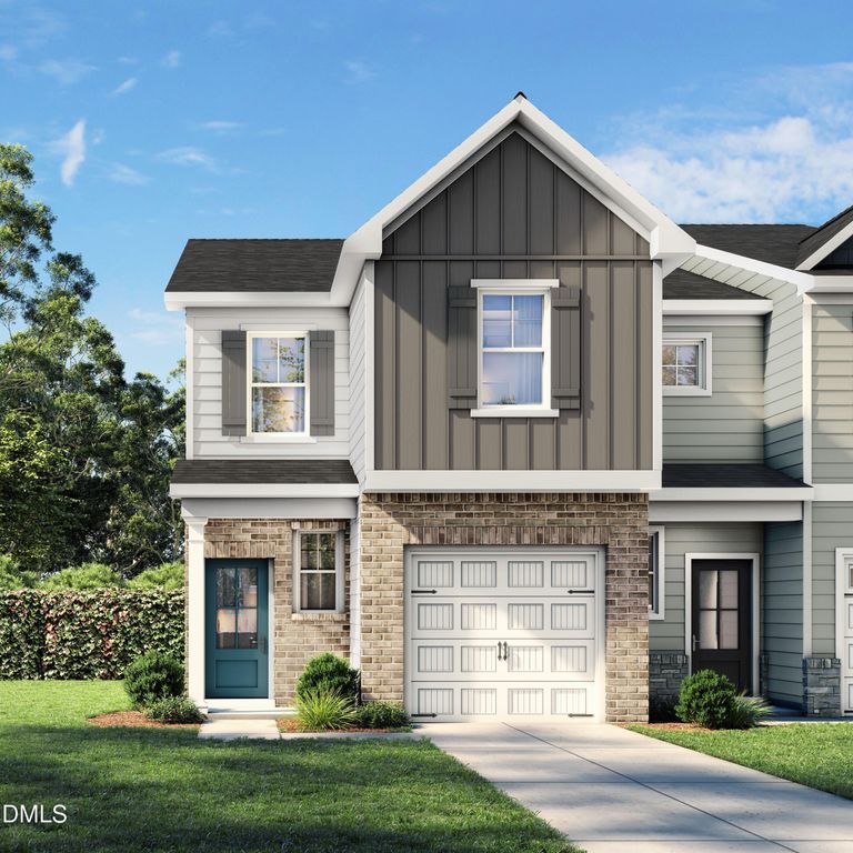 71 Chancellor Drive, Lillington, NC 27546