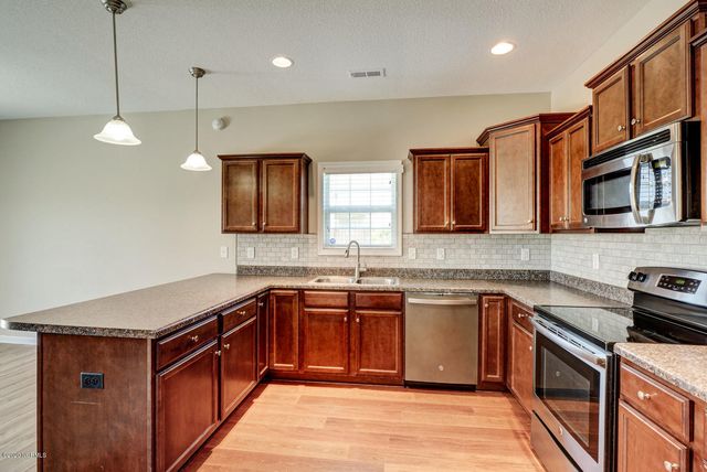 116 Regatta Way, Sneads Ferry, NC 28460