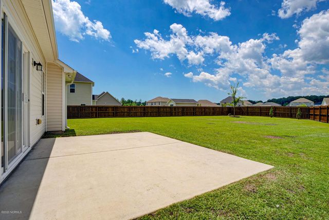 116 Regatta Way, Sneads Ferry, NC 28460
