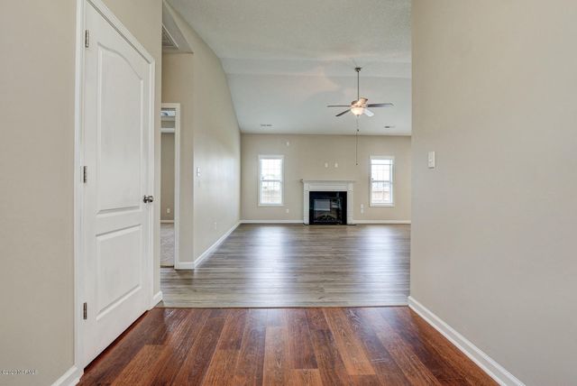 116 Regatta Way, Sneads Ferry, NC 28460