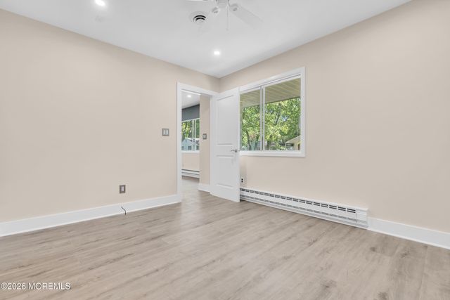 8 Michigan Avenue A, Whiting, NJ 08759