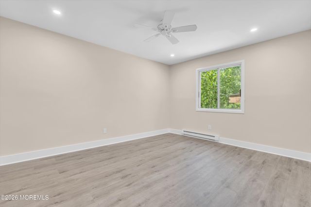 8 Michigan Avenue A, Whiting, NJ 08759
