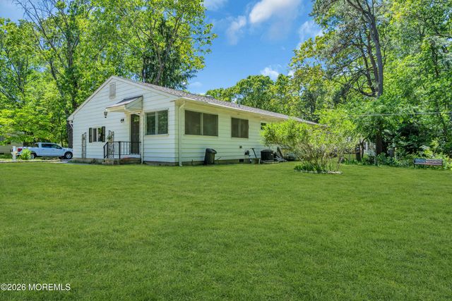8 Michigan Avenue A, Whiting, NJ 08759