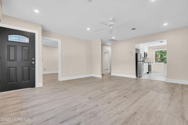 8 Michigan Avenue A, Whiting, NJ 08759