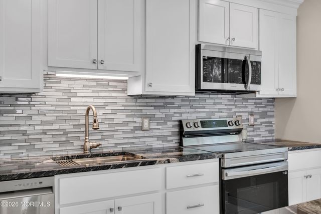 8 Michigan Avenue A, Whiting, NJ 08759