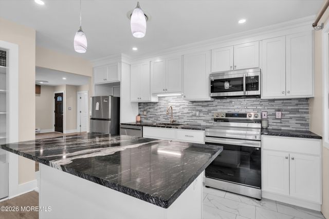 8 Michigan Avenue A, Whiting, NJ 08759