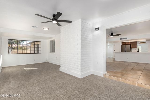 1717 S Burning Tree Avenue, Tucson, AZ 85710