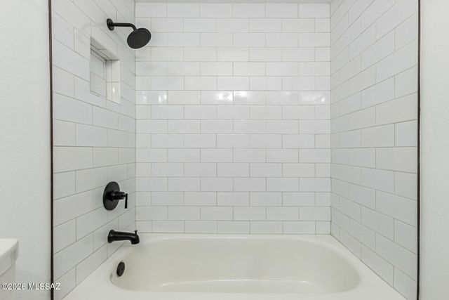 1717 S Burning Tree Avenue, Tucson, AZ 85710