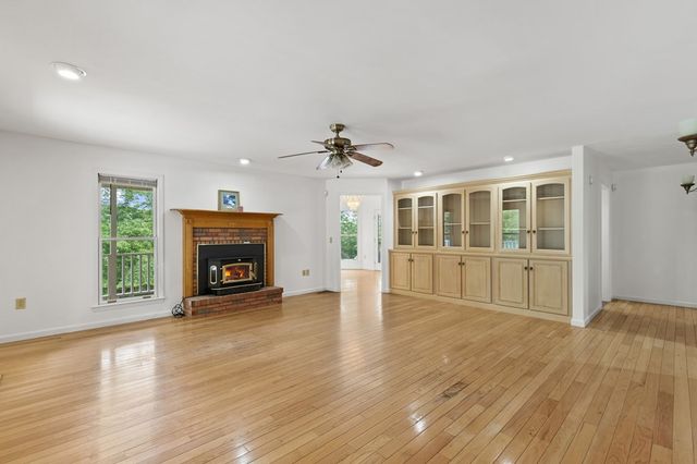 177 Shangri La Drive, Mineral Bluff, GA 30559