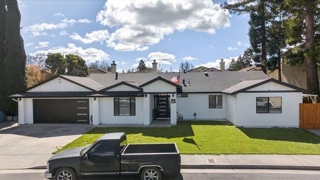 500 Ronan Avenue, Gilroy, CA 95020
