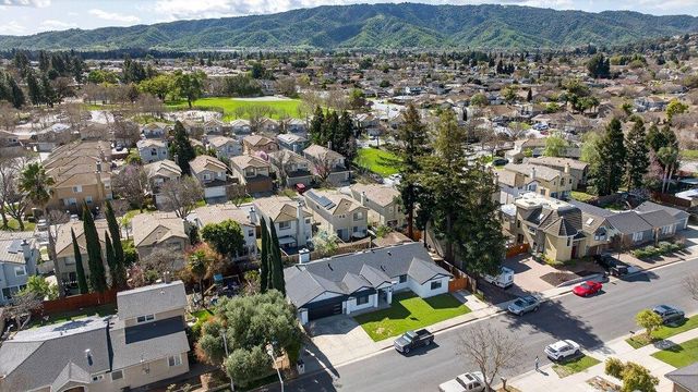 500 Ronan Avenue, Gilroy, CA 95020