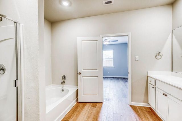404 Mustang Trot Drive, Katy, TX 77493