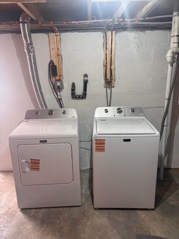 6 Oak Street, Dennis Port, MA 02639