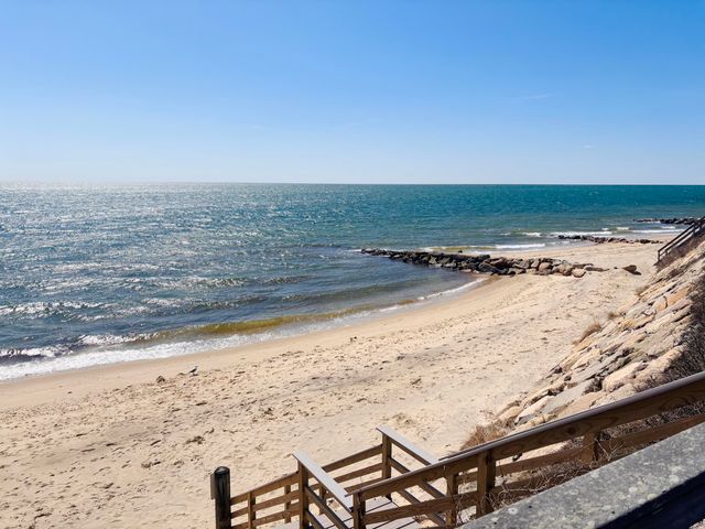 6 Oak Street, Dennis Port, MA 02639