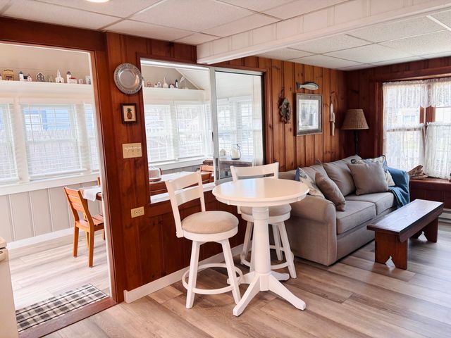 6 Oak Street, Dennis Port, MA 02639