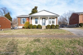 11613 Chasewood Ct, Louisville, KY 40229