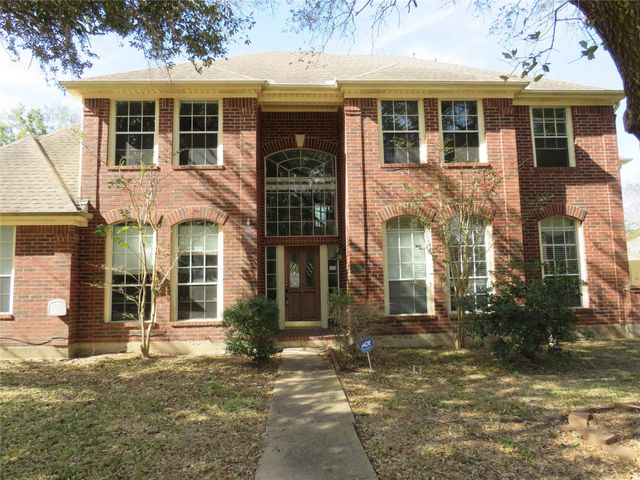 1212 Bob White Drive, Friendswood, TX 77546