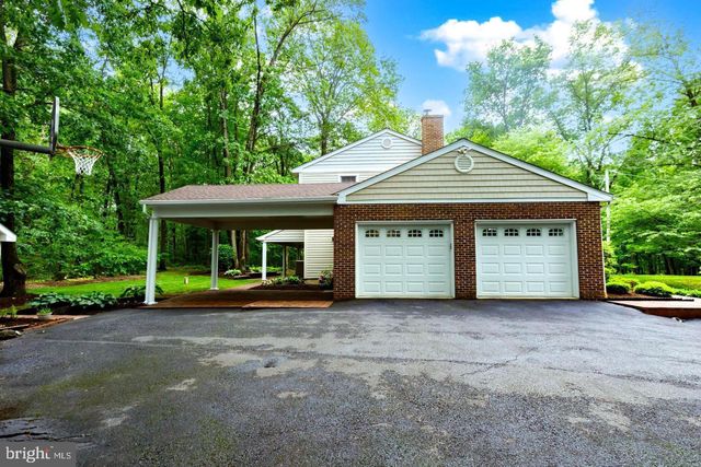 2114 YERGER RD, Pottstown, PA 19464