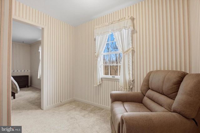 2114 YERGER RD, Pottstown, PA 19464