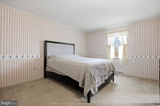 2114 YERGER RD, Pottstown, PA 19464