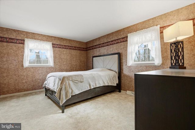 2114 YERGER RD, Pottstown, PA 19464