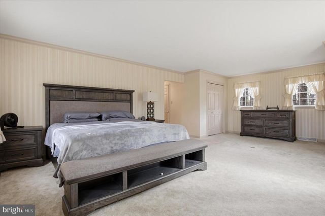 2114 YERGER RD, Pottstown, PA 19464