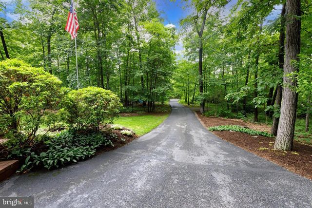 2114 YERGER RD, Pottstown, PA 19464