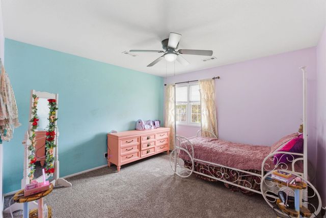 8448 E Lakeland Ct, Wichita, KS 67207