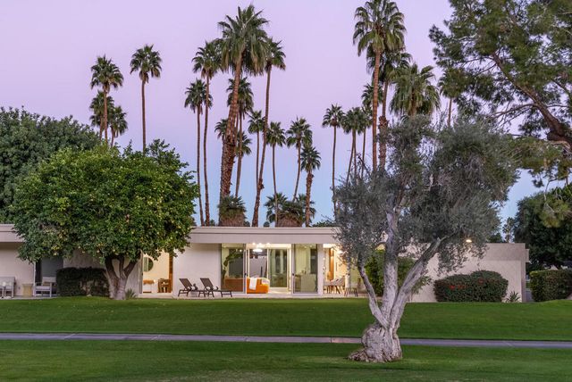 80 Lakeview Drive, Palm Springs, CA 92264
