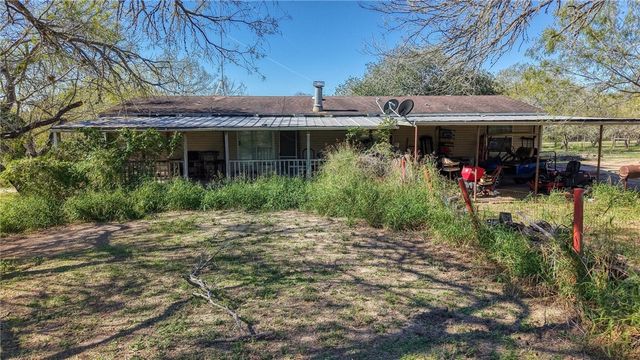 5730 Mockingbird, Mathis, TX 78368
