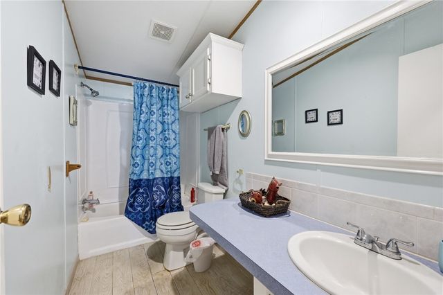 5730 Mockingbird, Mathis, TX 78368